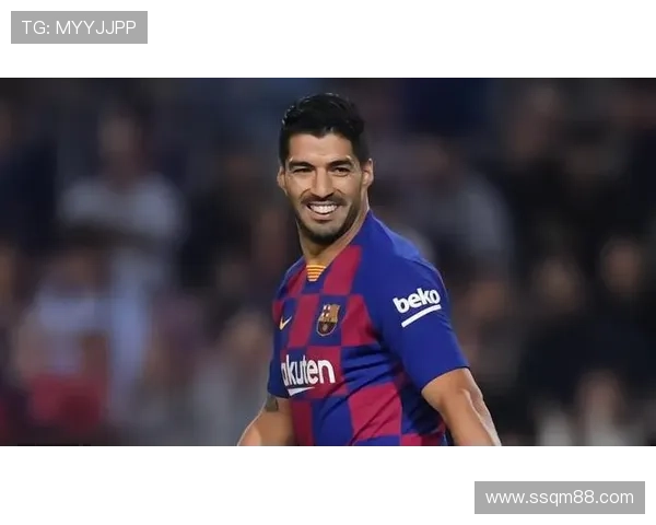 足球球星谜题解密：谁是足坛巨星背后的神秘人物